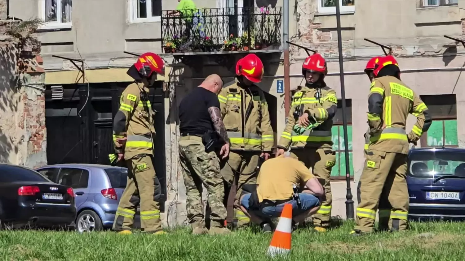 Podejrzenie ładunku wybuchowego na placu przy ul. 3-go Maja 1