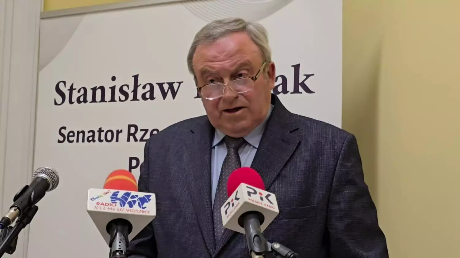 Konferencja prasowa Stanisława Pawlaka